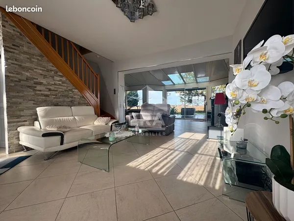 Maison 7 pièces 160 m² 
