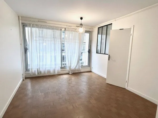 Appartement 1 pièce 32 m² 