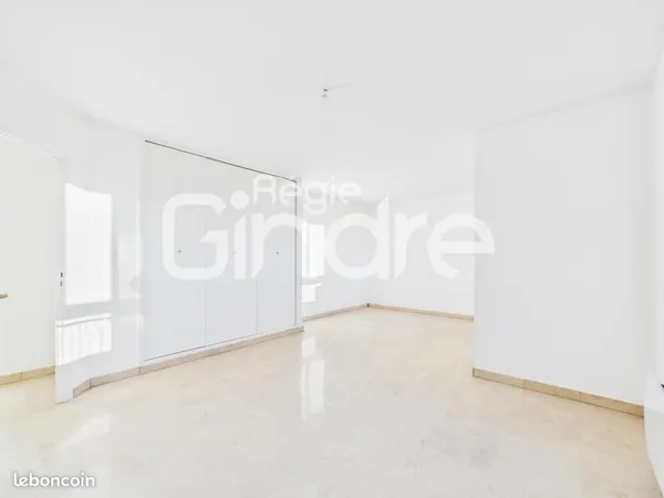 Appartement 1 pièce 37 m² 
