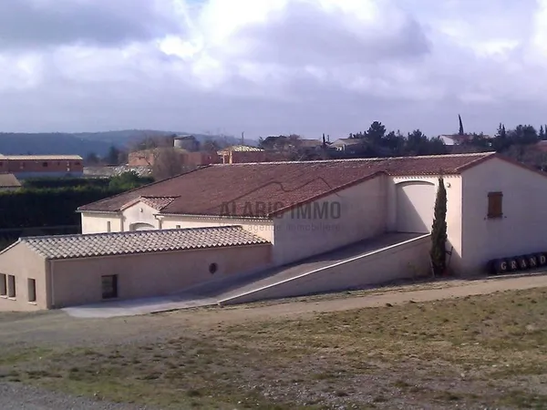 Propriété 5 pièces 400 m² 