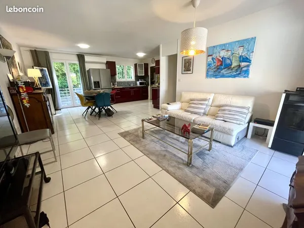 Maison 4 pièces 90 m² 