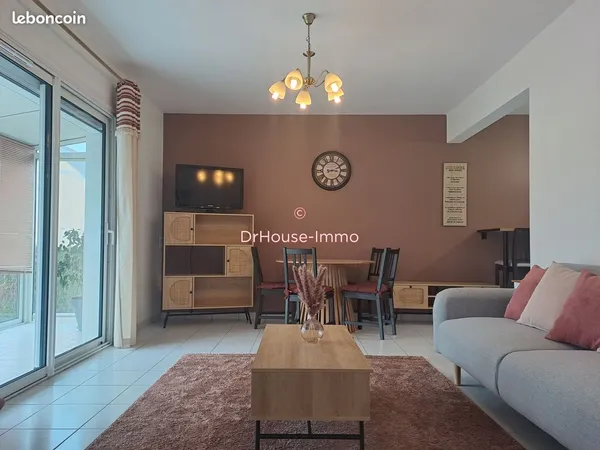 Maison 6 pièces 70 m² 