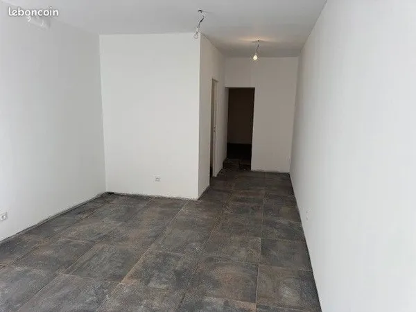 Local commercial 33 m² 