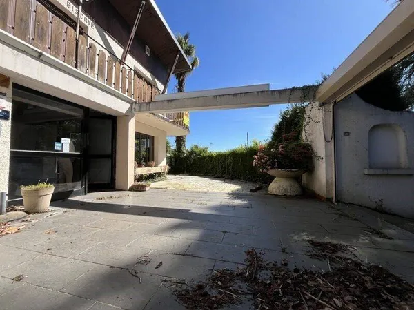 Immeuble 437 m² 