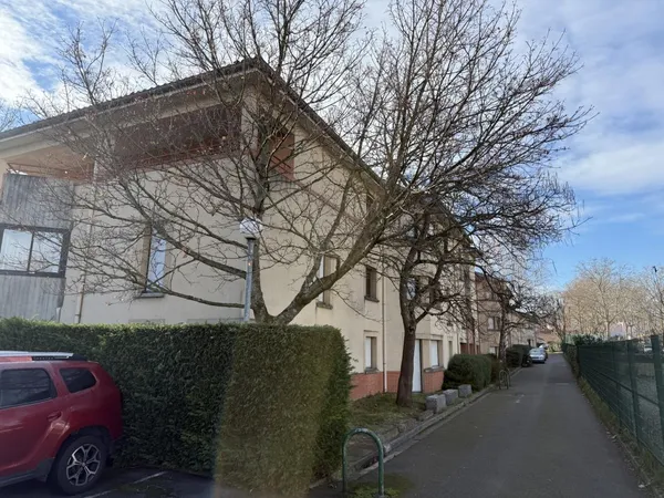T2 meublé Soupetard 46 mé + parking 
