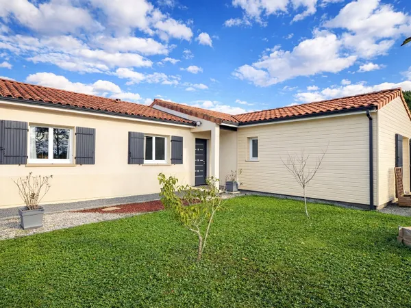 Maison 5 pièces 120 m² - Terrain 1000 m² - Piscine 