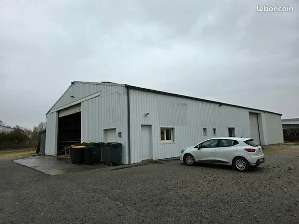 Local d'activité 480 m² 