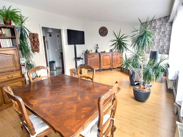 Appartement 4 pièces 91 m² 