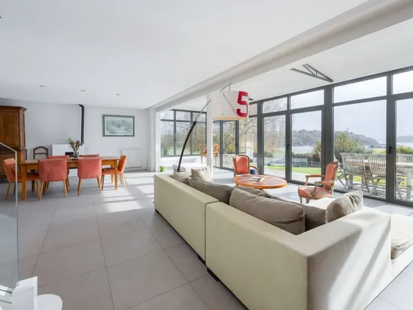 Maison de luxe 10 pièces 339 m² 