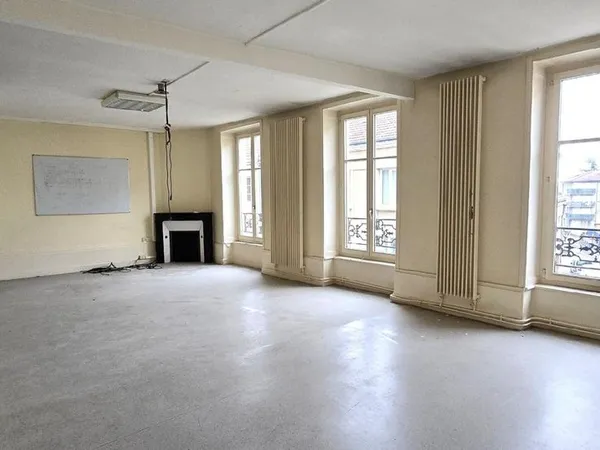 Appartement 3 pièces 74 m² 