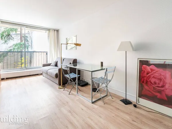 Studio 1 pièce 26 m² 