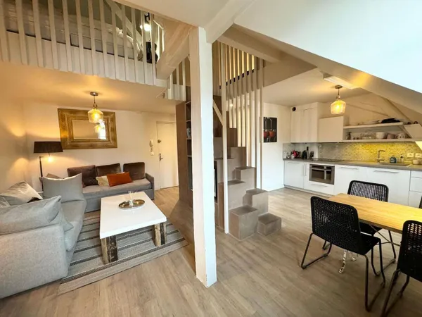 Appartement 1 pièce 52 m² 