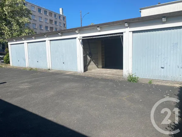 Parking 12 m² 