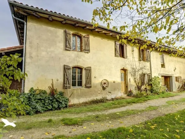 Ferme (tte) de 5 pièces principales 