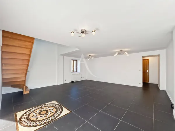 Appartement 5 pièces 131 m² 