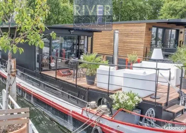 Péniche 5 pièces 120 m² 
