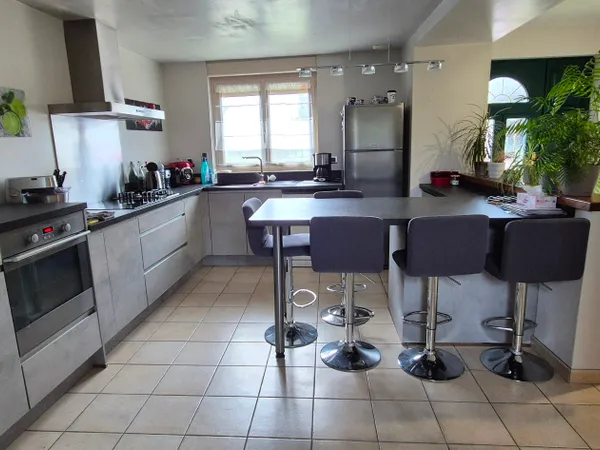 Maison 6 pièces 148 m² 