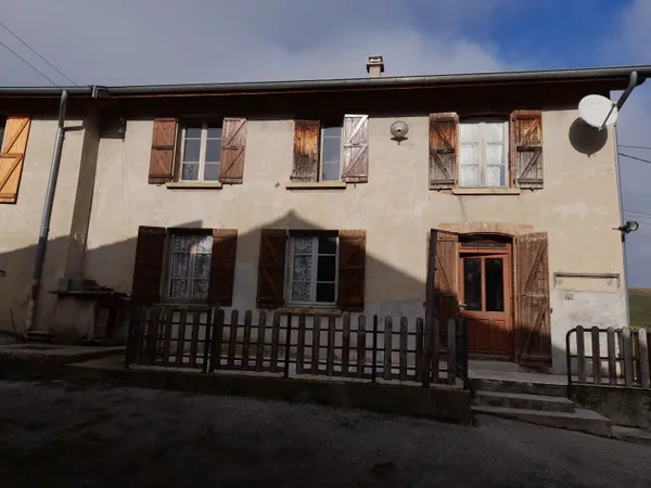 Maison Vente Saint-Geoire-en-Valdaine 7p 118m² 127000€