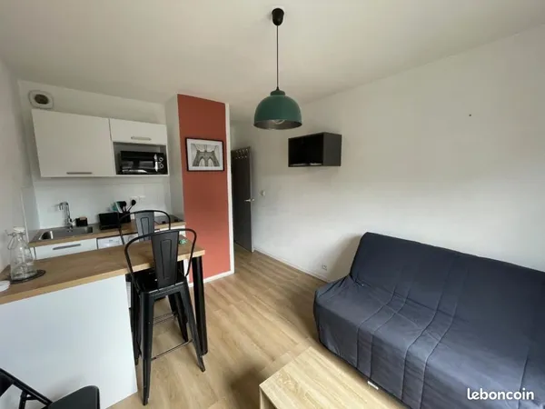 Studio 1 pièce 18 m² 