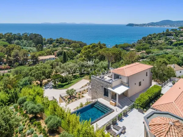 Villa 390 m² 