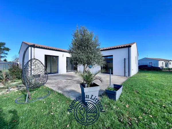 Maison de plain-pied 5 pièces 130 m² 