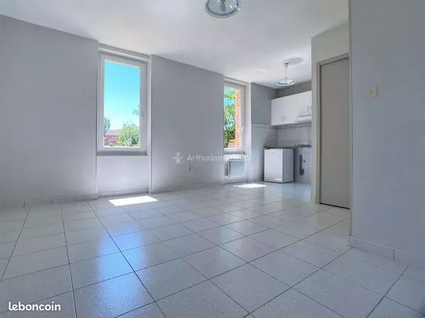Studio 1 pièce 22 m² 