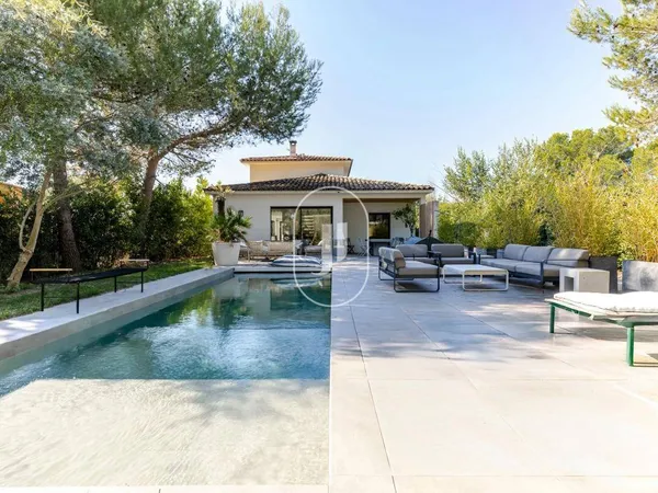 Villa 172 m² 