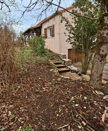 Loue Maison t3 proche centre village 