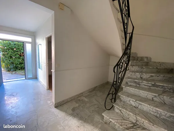 Maison 6 pièces 136 m² 