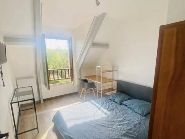 Appartement 1 pièce 11 m² 