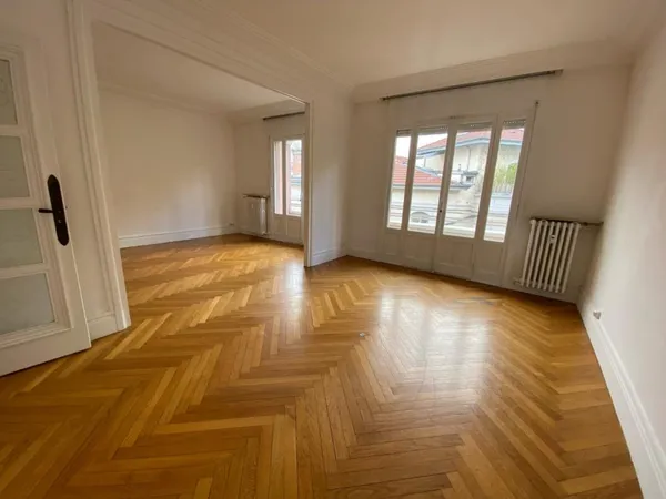 Appartement 4 pièces 111 m² 