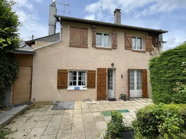 Maison 6 pièces 140 m²