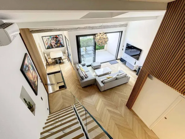Appartement 3 pièces 97 m² 