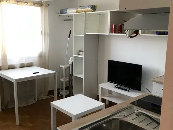 Studio meublé 