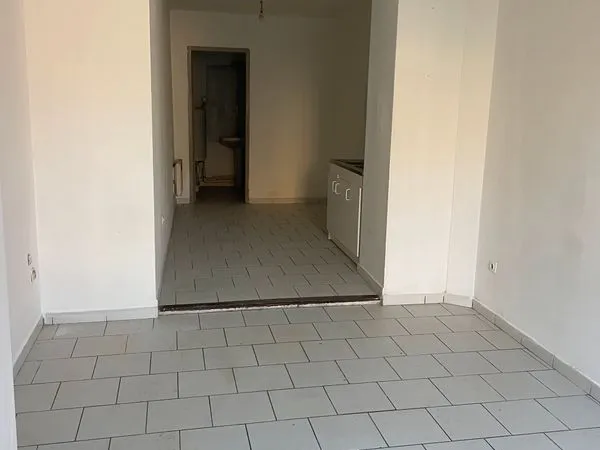 Studio 35m2 rdc Aubignan centre 