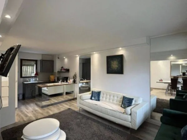 Appartement 5 pièces 80 m² 