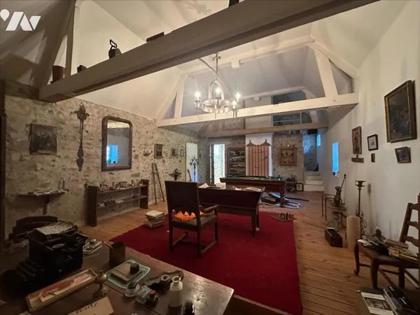 Maison 12 pièces 418 m² 