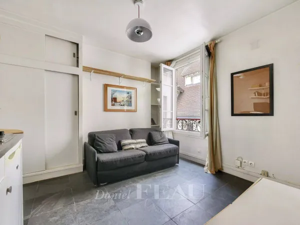 Appartement 1 pièce 14 m² 