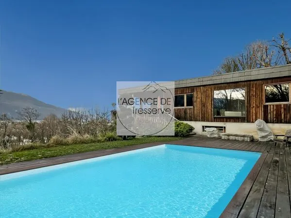 Maison 6 pièces 160 m² 