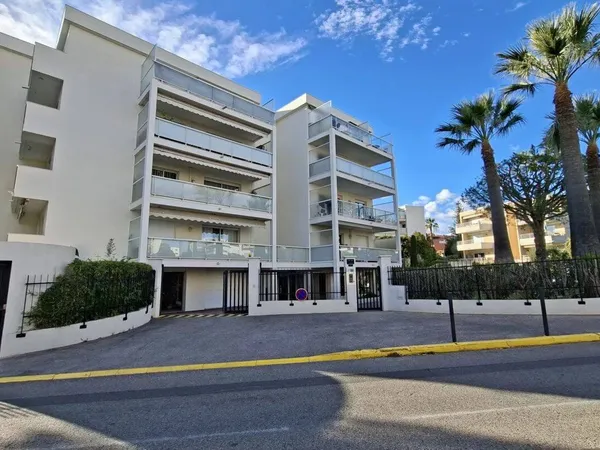 Appartement 2 pièces 38 m² 