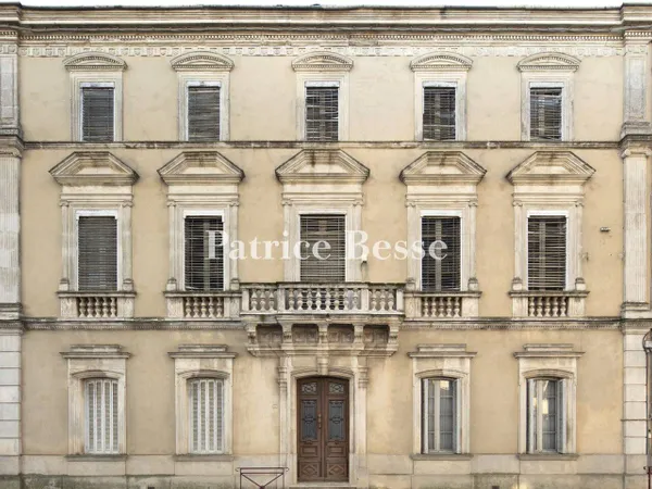 Maison 18 pièces 600 m² 