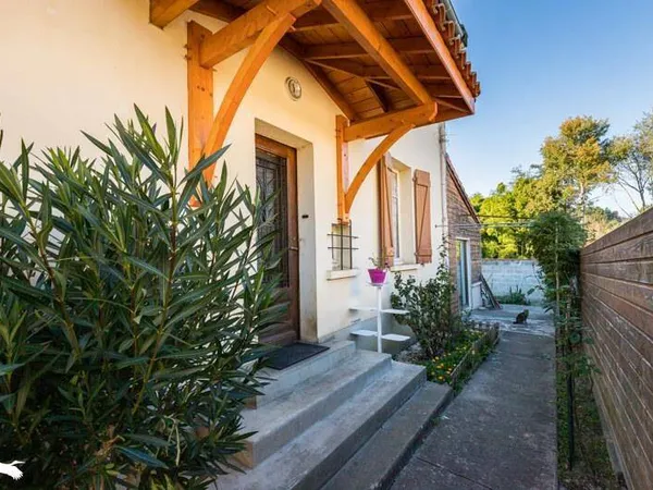 Maison 9 pièces 181 m² 
