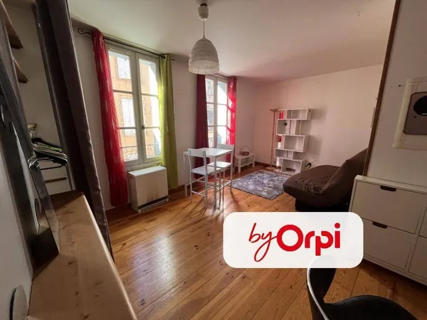 Studio 1 pièce 26 m² 