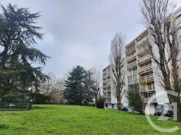 Appartement 5 pièces 93 m² 