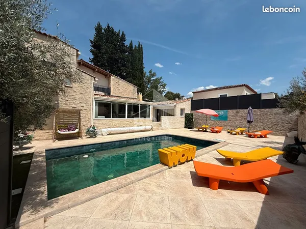 Maison 5 pièces 193 m² 