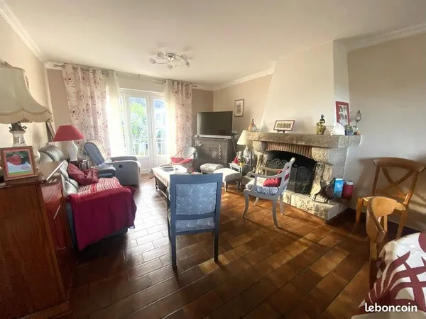 Maison 6 pièces 139 m² 