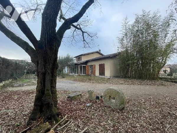 Maison 5 pièces 142 m² 