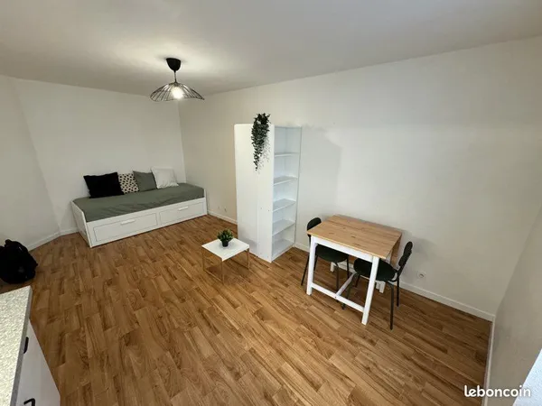 Studio 20m2 meublé proche facs 