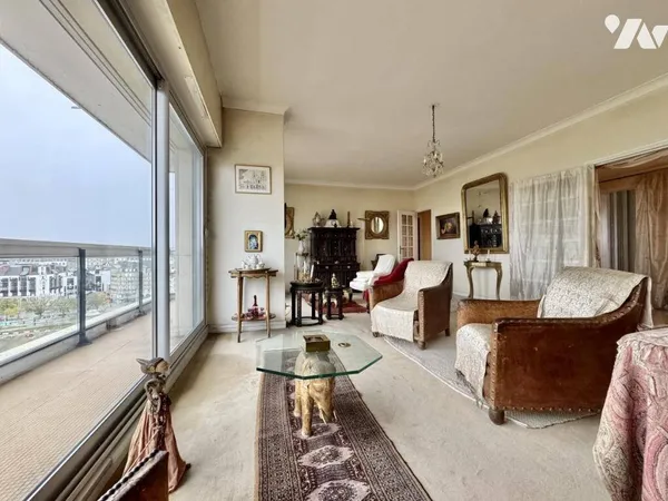 Appartement 5 pièces 107 m² 