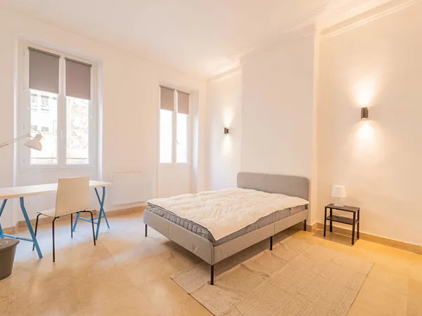 COLOCATION LUXUEUSE DANS L'HYPER CENTRE DE MARSEILLE 6ème 